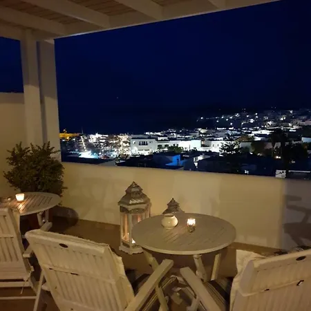 Katerina & Lägenhet Naousa