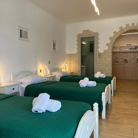 Katerina & Apartamento Naousa